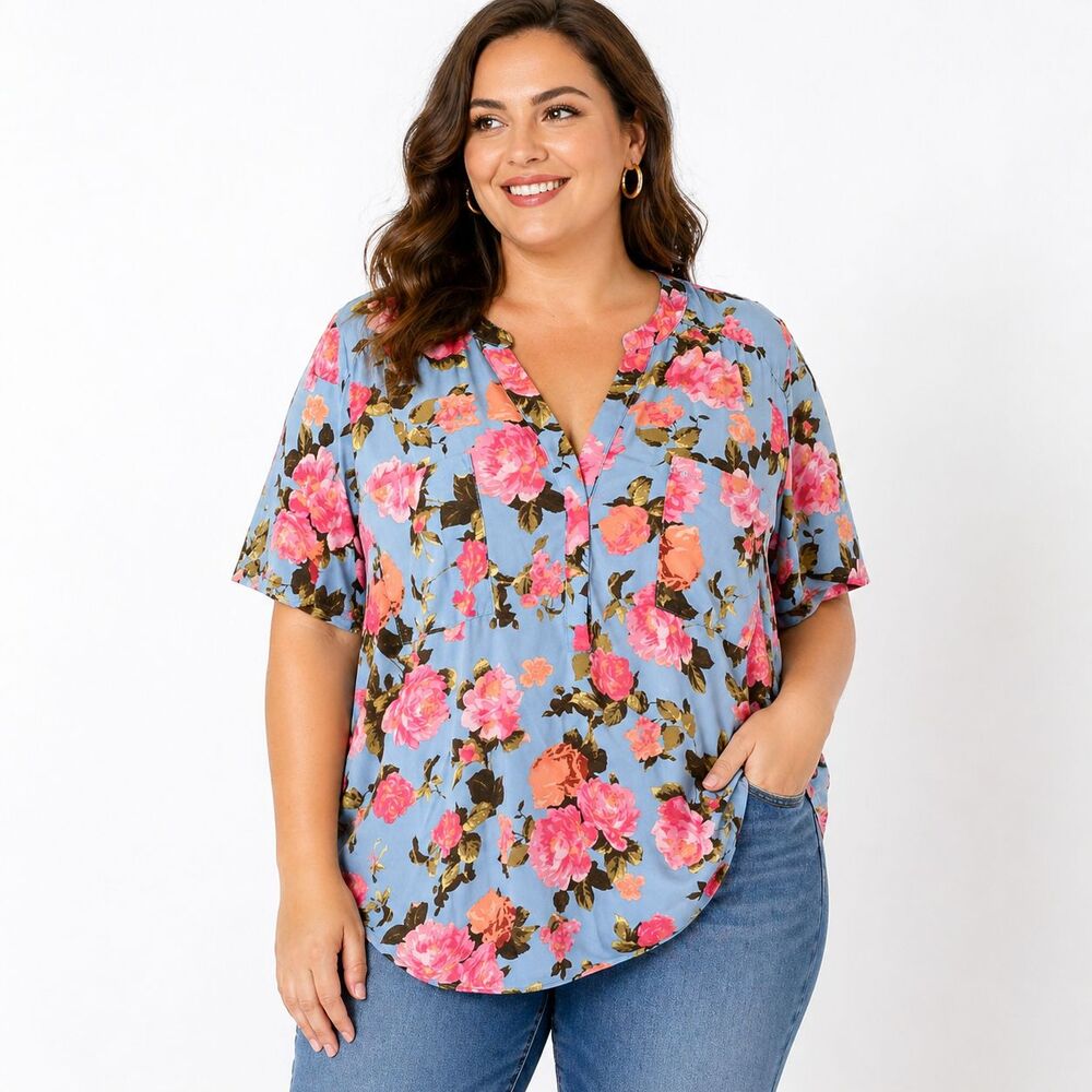 Torrid Harper Top Shirt Blue Pink Floral Short Flutter Sleeve Plus Size 5 or 5X